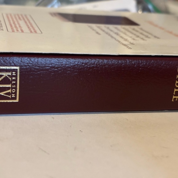 KJV Bible & Jesus Always book set - Picture 8 of 10